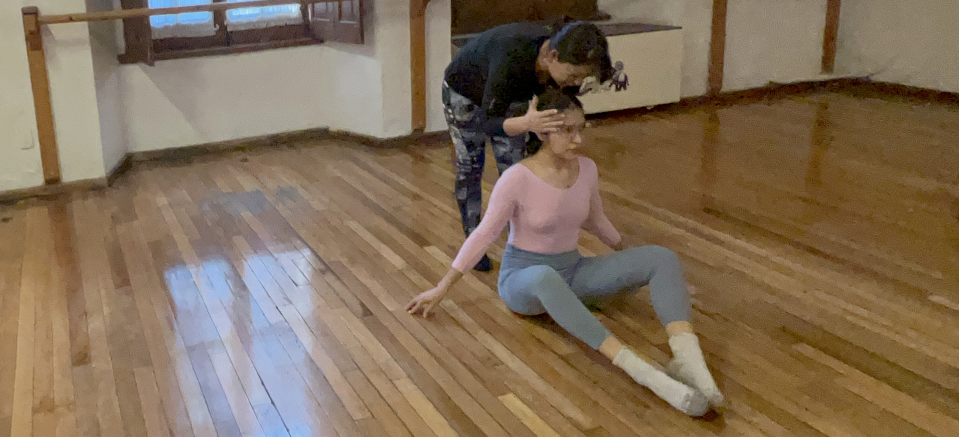 FEMDANZA | Academia de Jazz-Contempo, Ballet y Barra al piso.